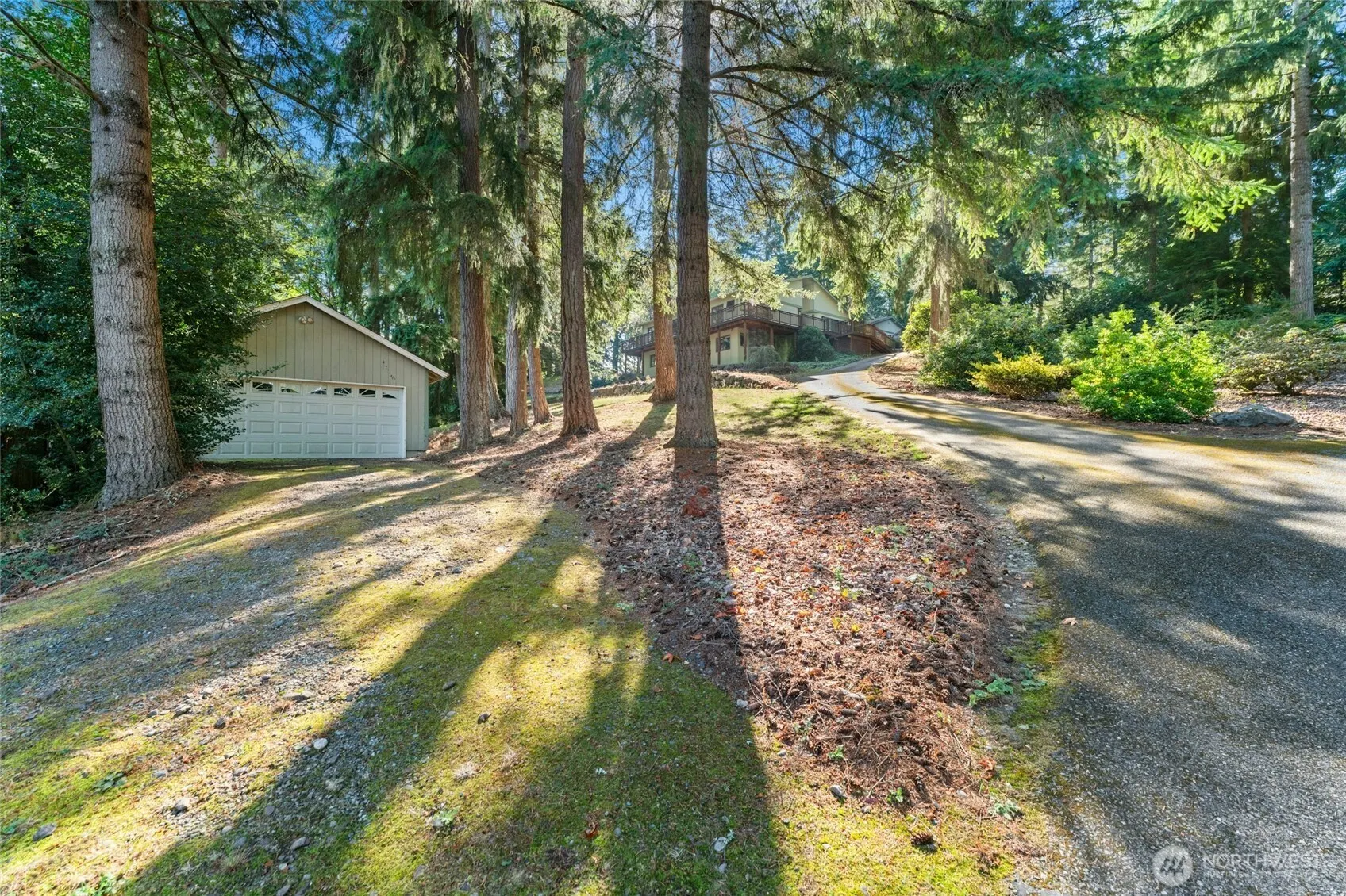 17311 NE 112th Street , Redmond, WA 98052