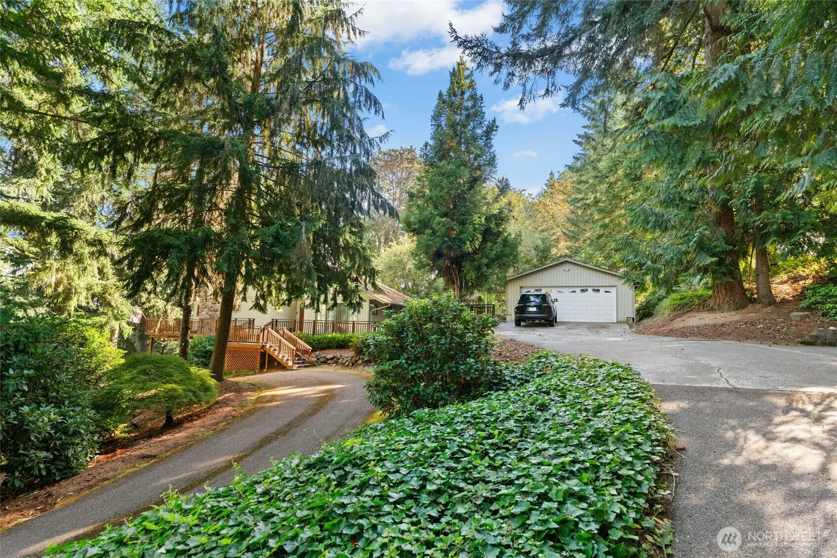 17311 NE 112th Street , Redmond, WA 98052