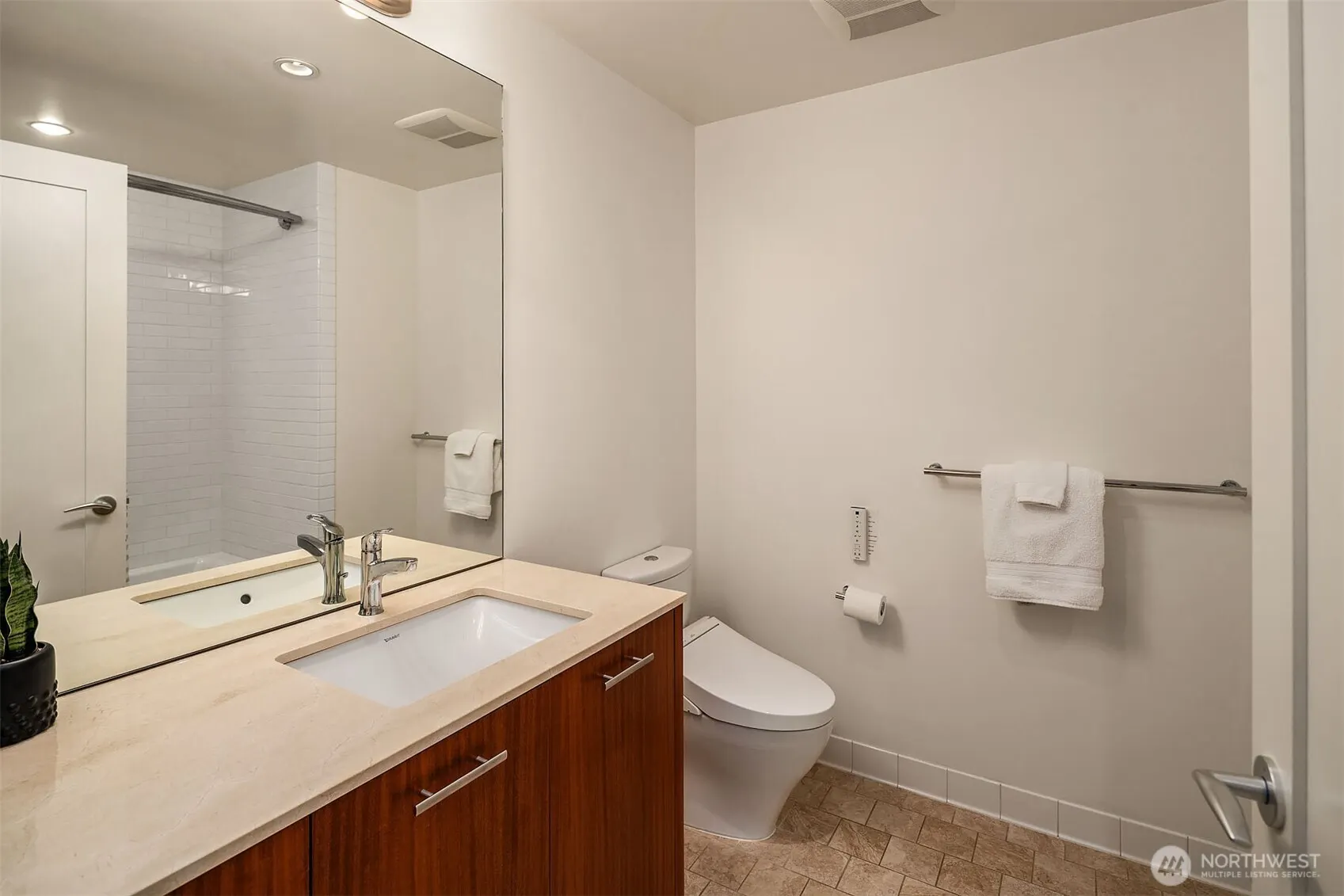 10700 NE 4th Street #3106, Bellevue, WA 98004