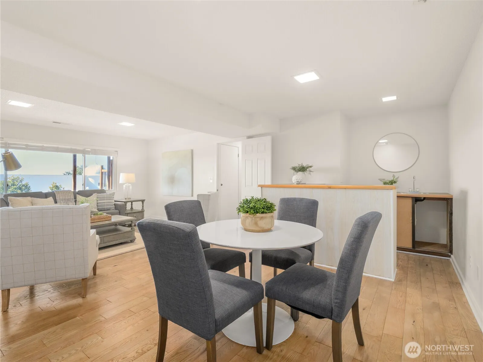 1006 Grant Avenue S, Renton, WA 98057