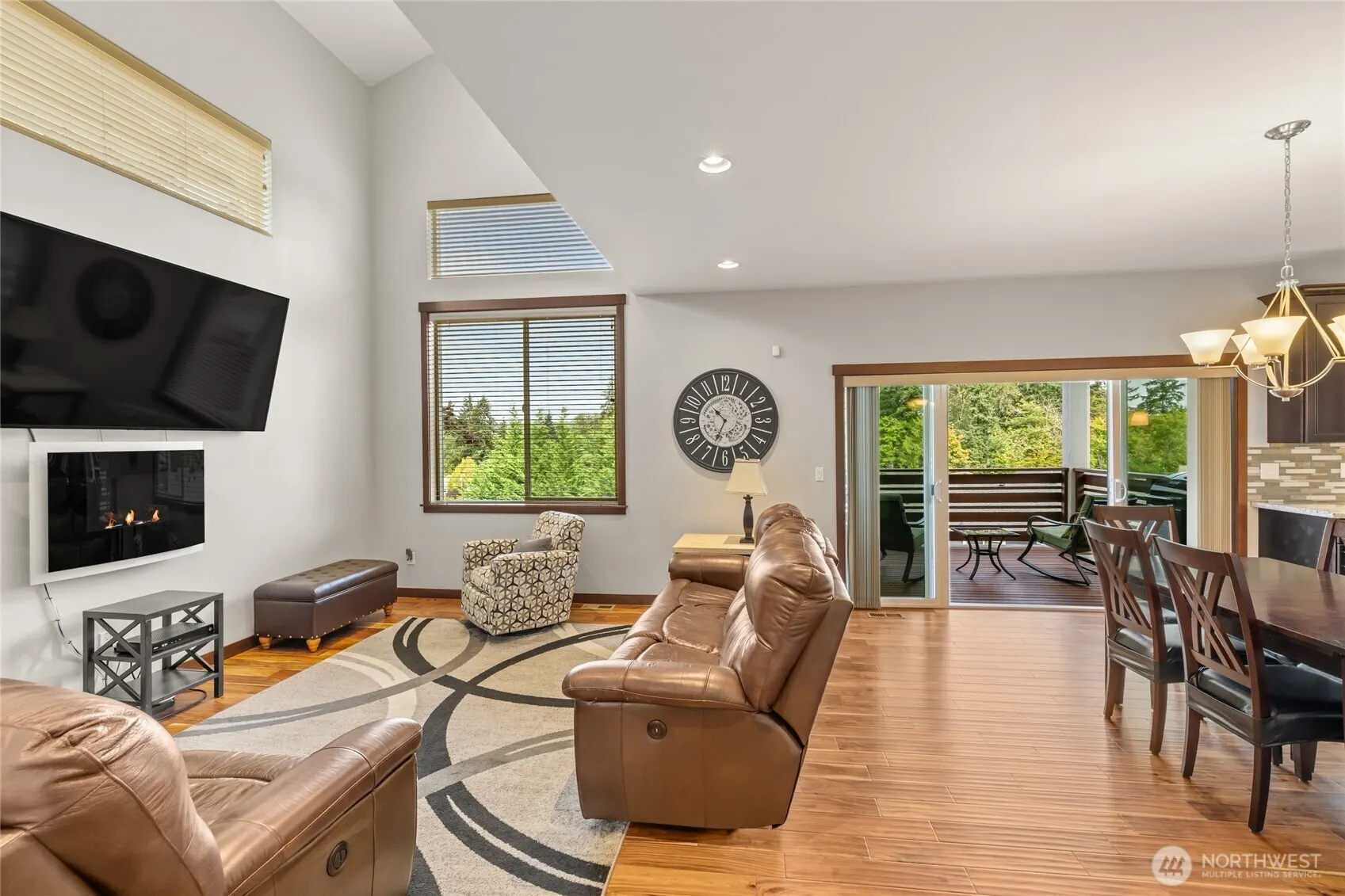 2012 NE 37th Place , Renton, WA 98056