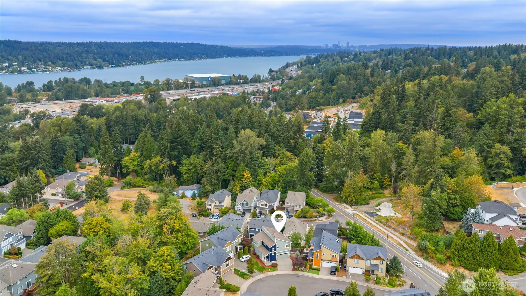 2012 NE 37th Place , Renton, WA 98056