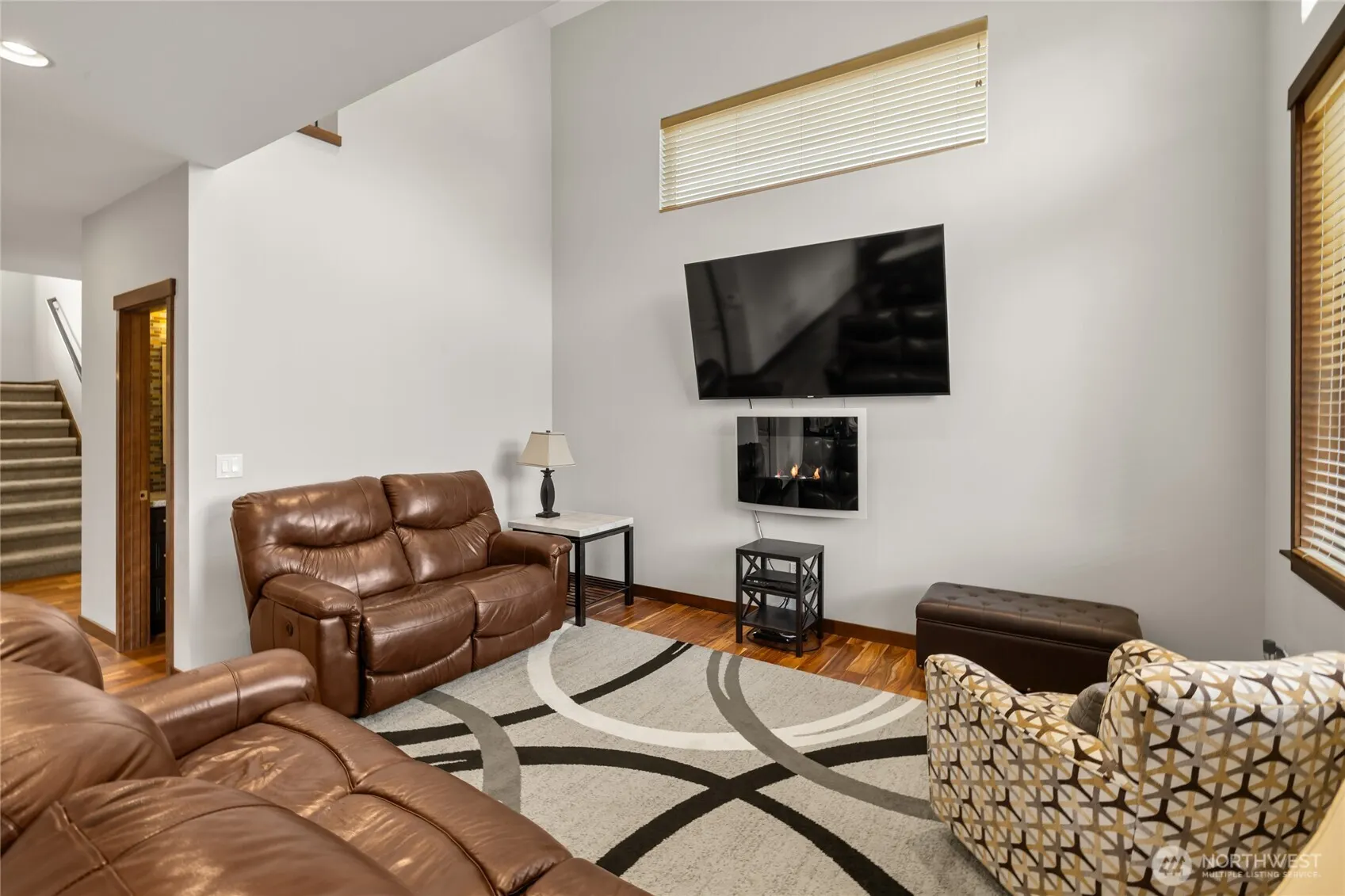 2012 NE 37th Place , Renton, WA 98056