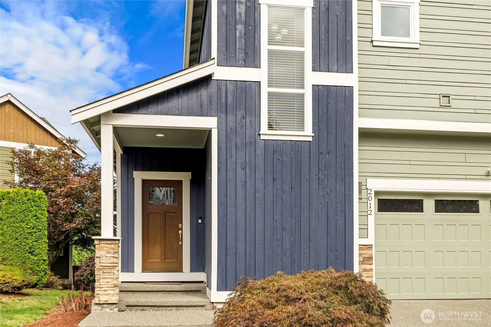 2012 NE 37th Place , Renton, WA 98056