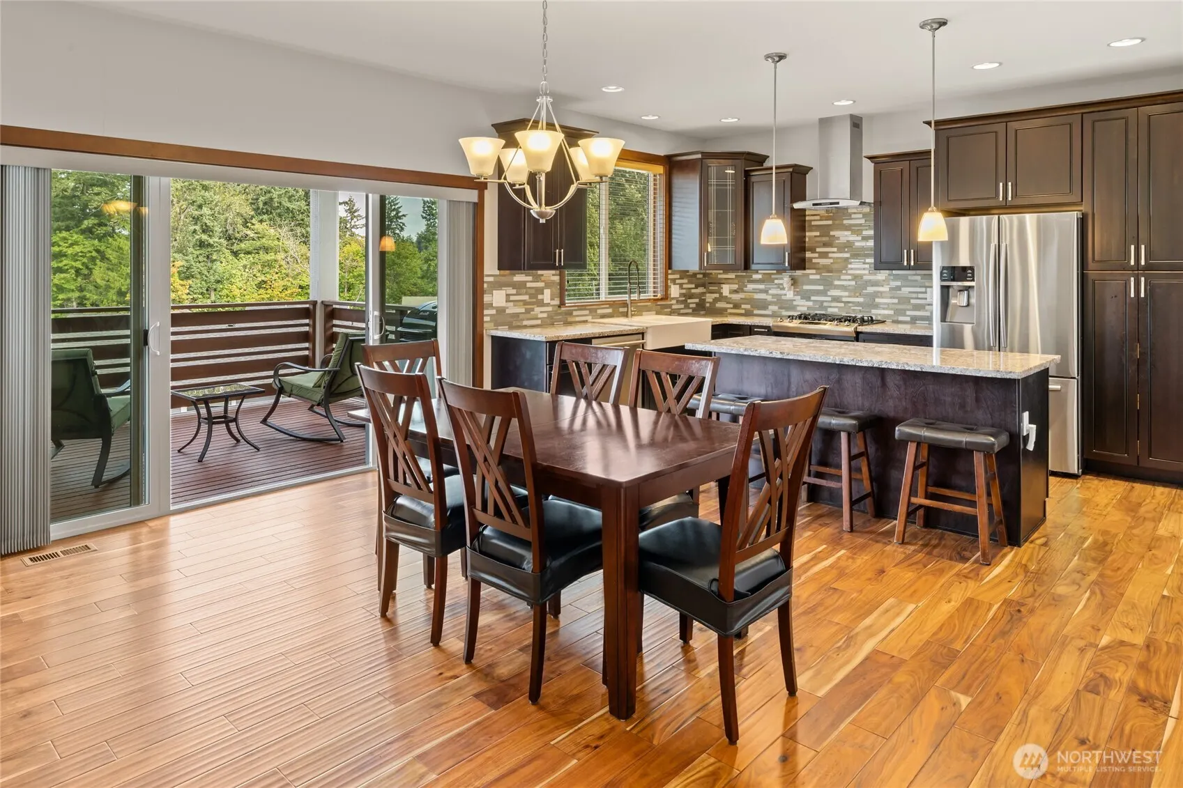 2012 NE 37th Place , Renton, WA 98056