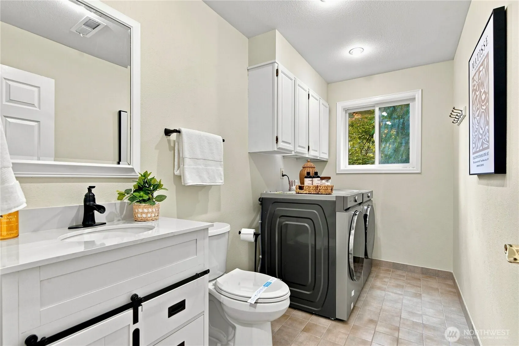2022 227th Avenue NE, Sammamish, WA 98074