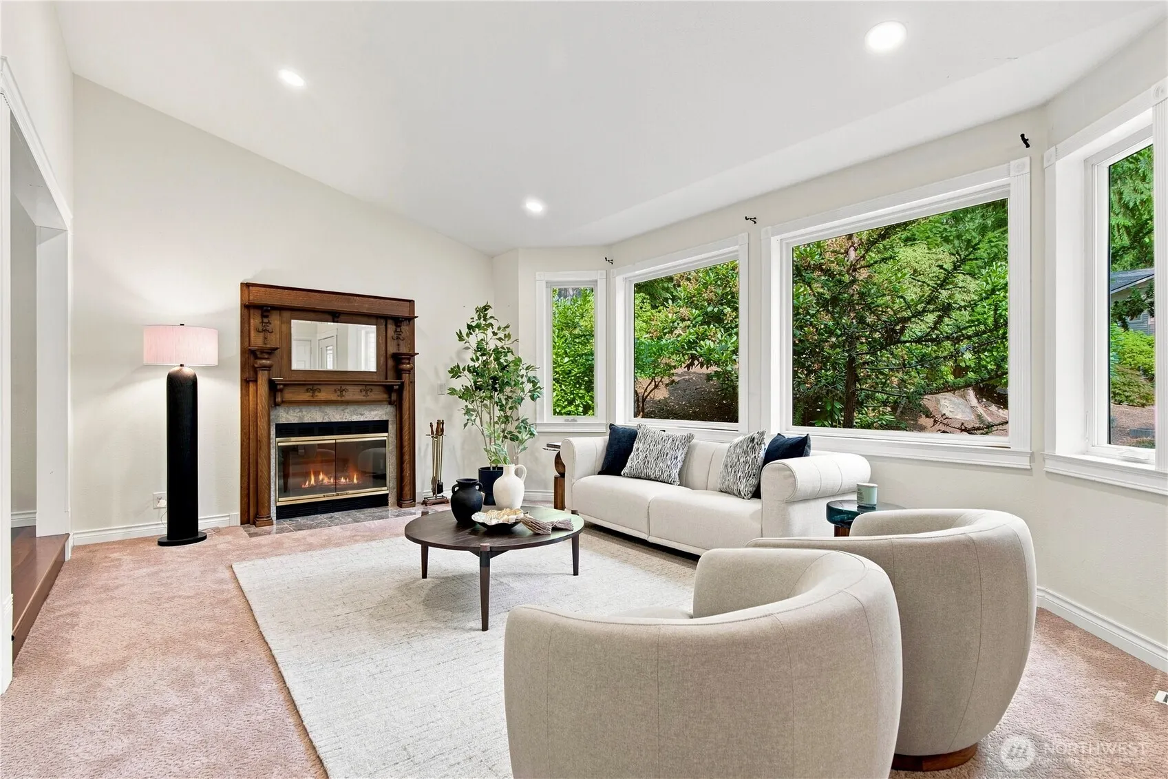 2022 227th Avenue NE, Sammamish, WA 98074