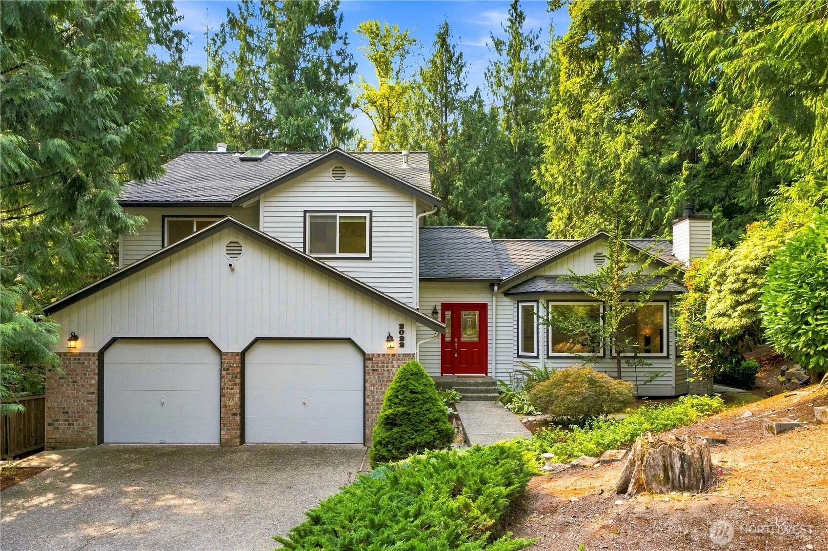 2022 227th Avenue NE, Sammamish, WA 98074