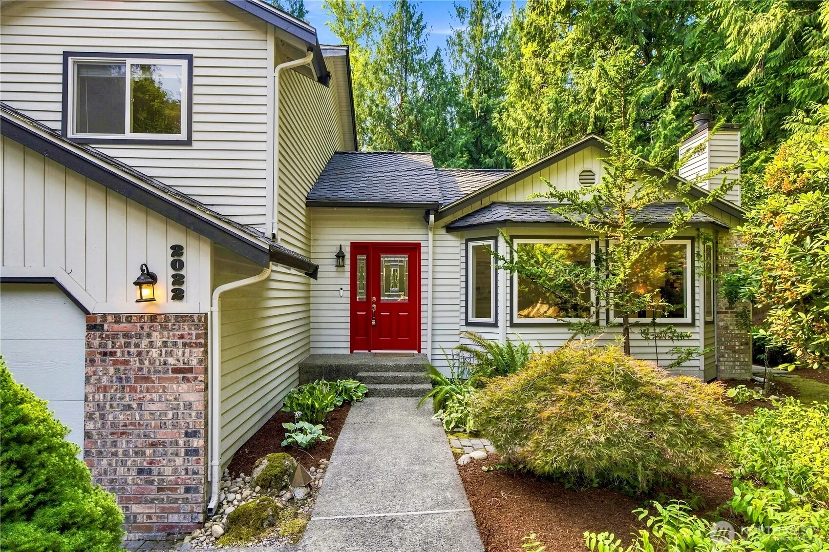 2022 227th Avenue NE, Sammamish, WA 98074