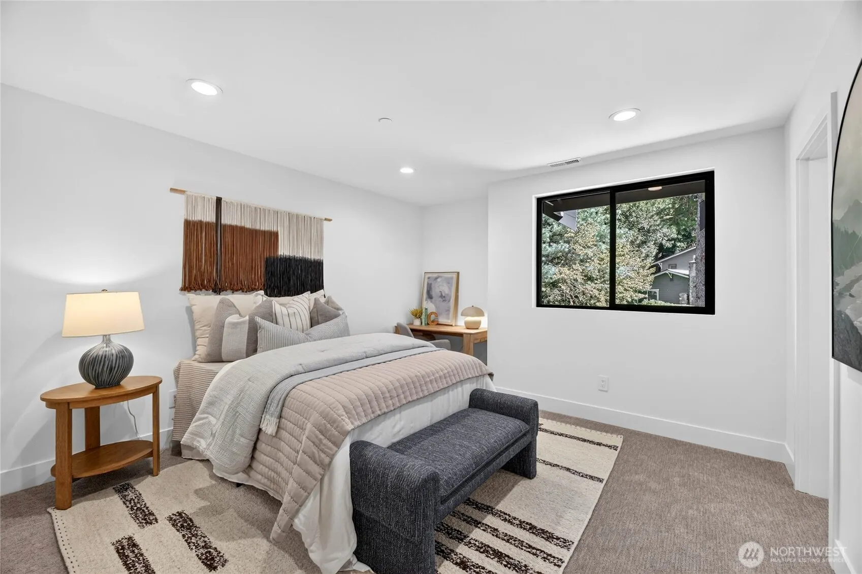 5911 105th Avenue NE, Kirkland, WA 98033