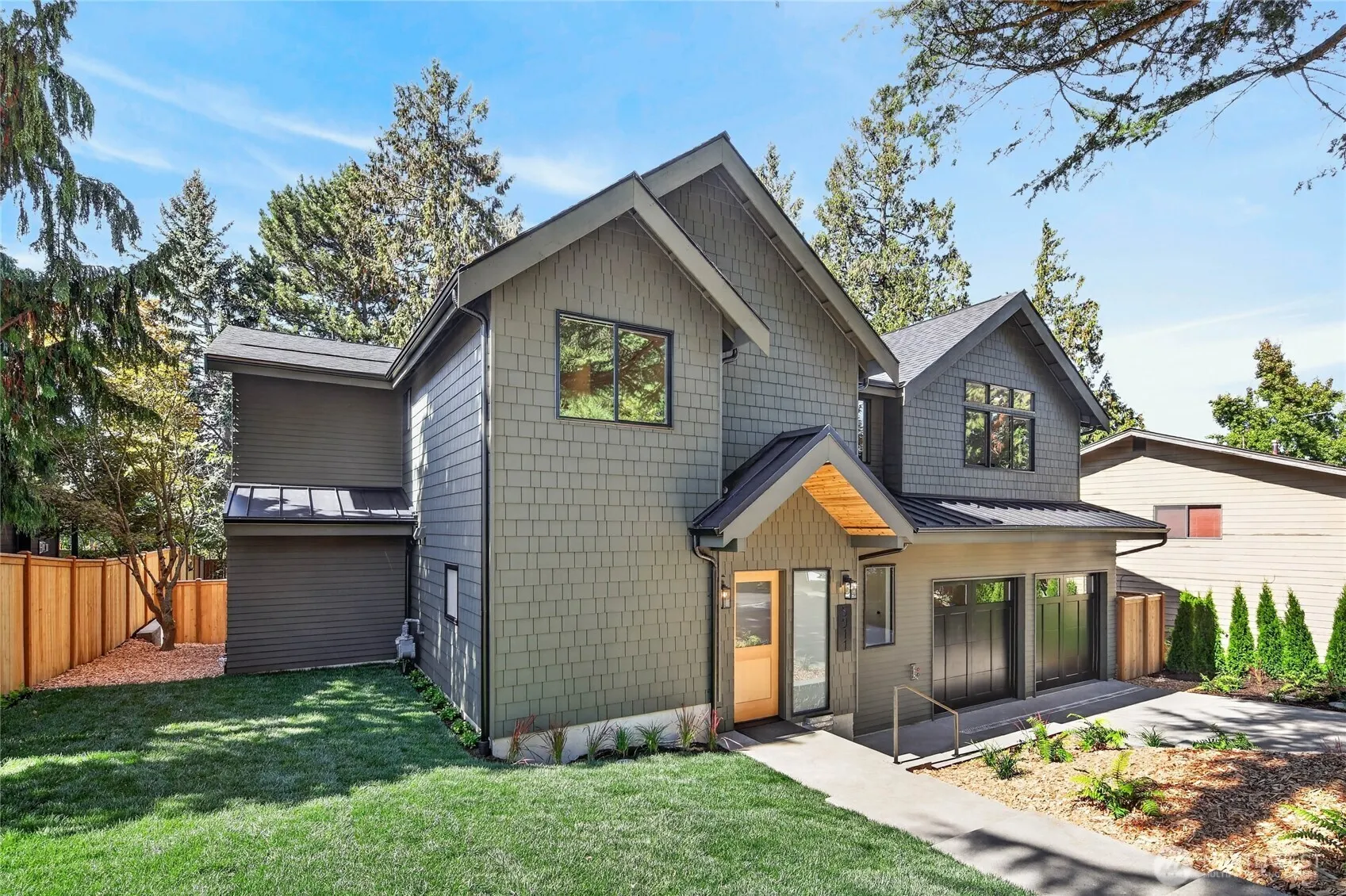 5911 105th Avenue NE, Kirkland, WA 98033