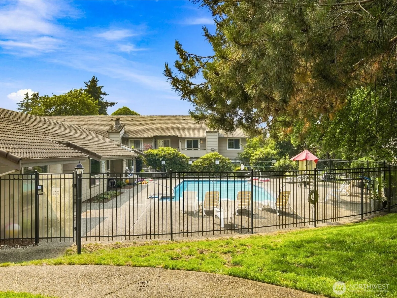 14200 NE 171st Street #C206, Woodinville, WA 98072-9269