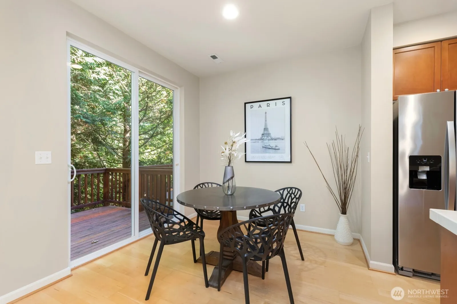 3900 NE 4th Circle , Renton, WA 98056
