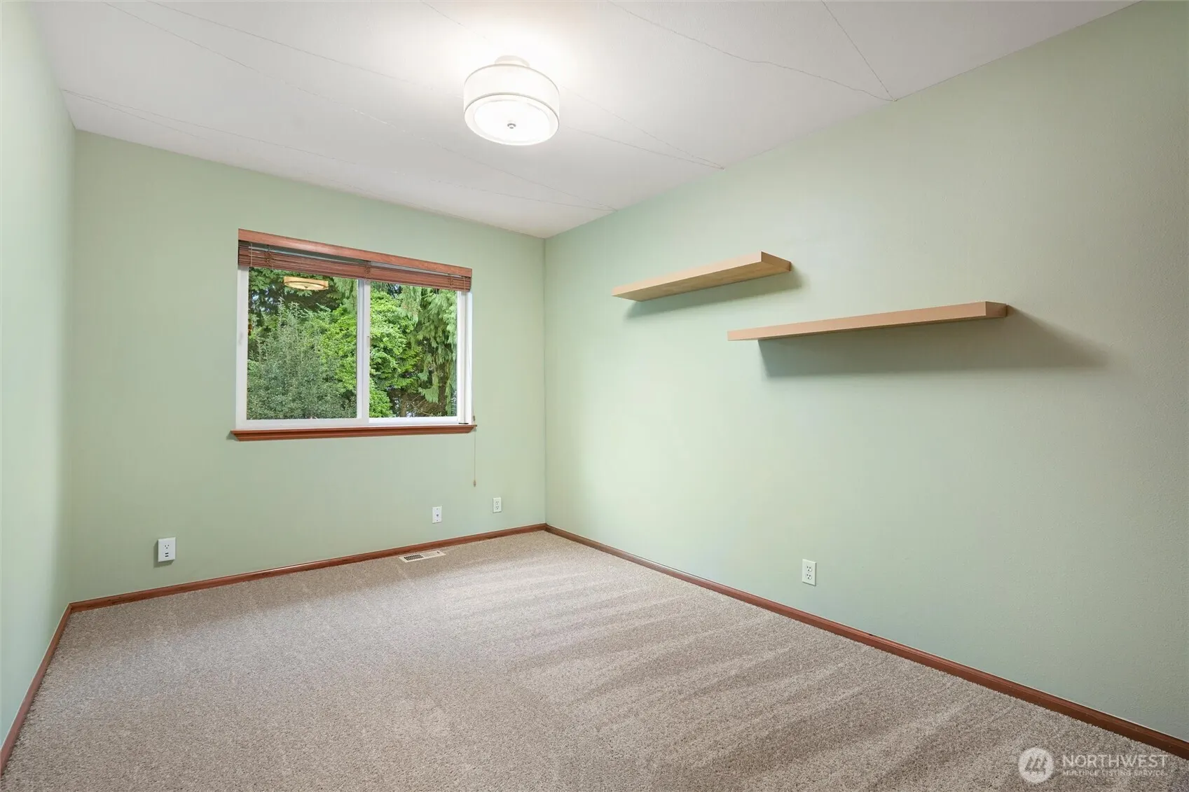 17522 SE 186th Way , Renton, WA 98058