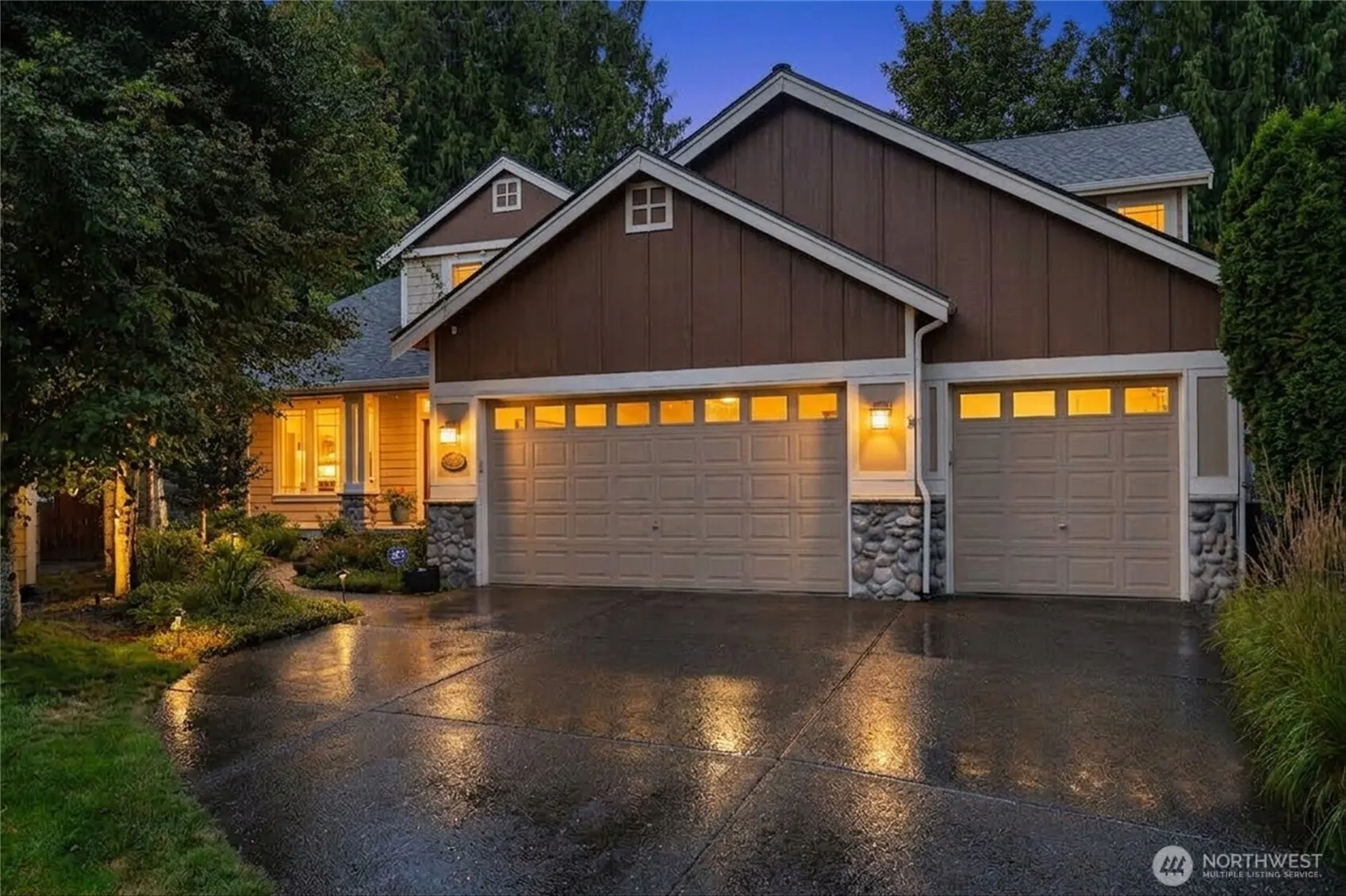 17522 SE 186th Way , Renton, WA 98058