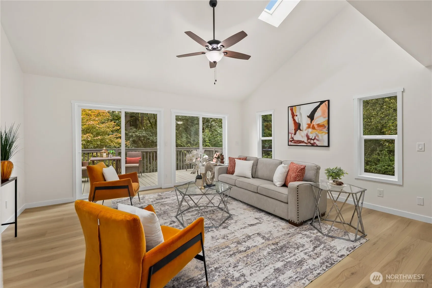 25025 NE 52nd Place , Redmond, WA 98053