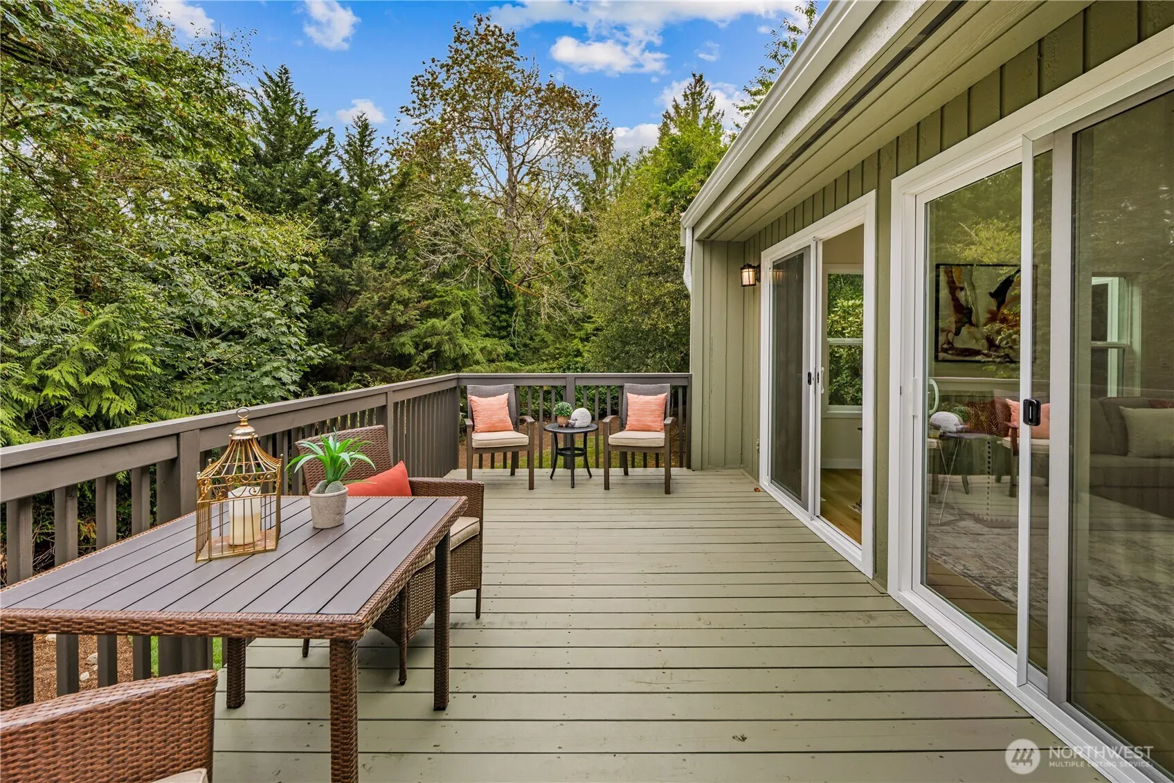25025 NE 52nd Place , Redmond, WA 98053
