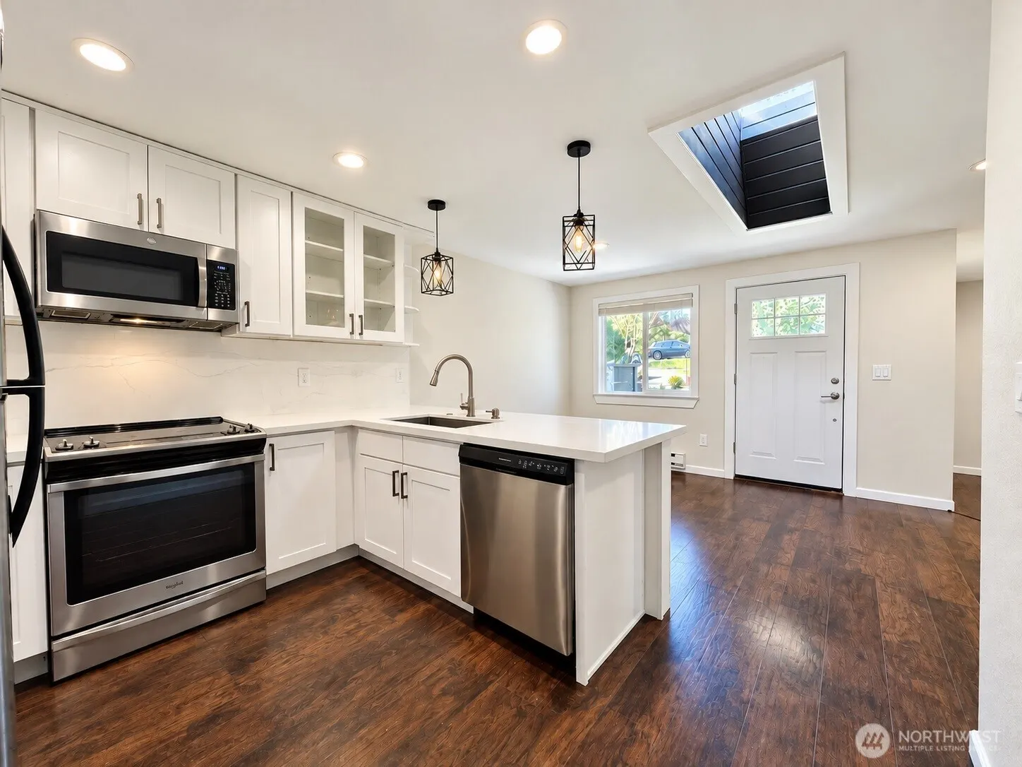 14213 Admiralty Way , Lynnwood, WA 98087
