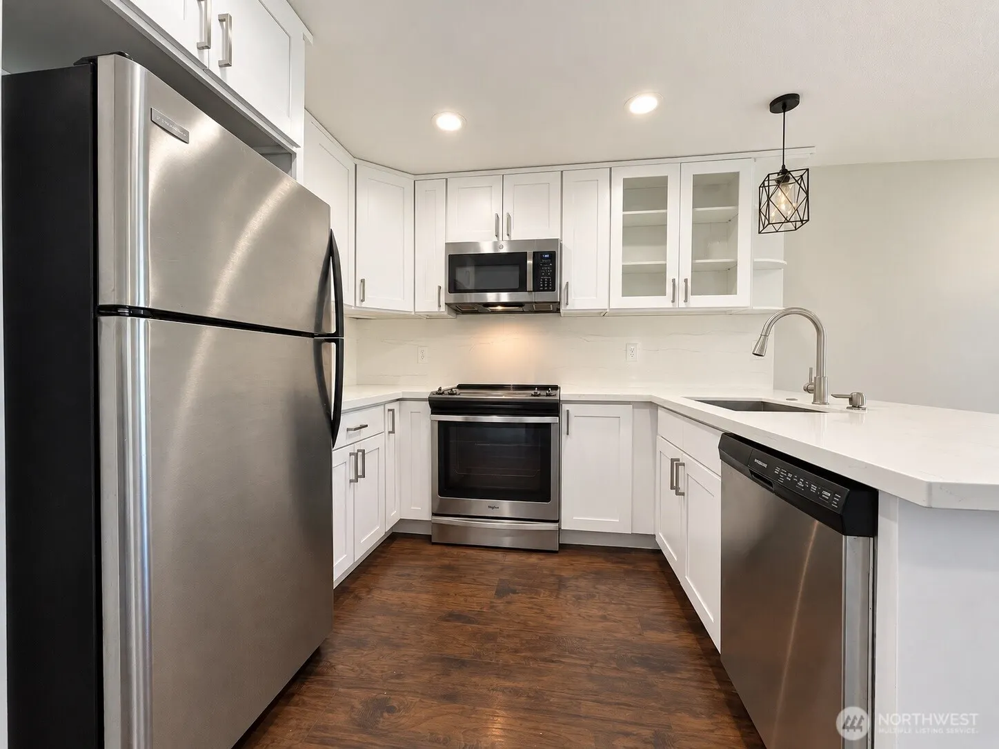 14213 Admiralty Way , Lynnwood, WA 98087