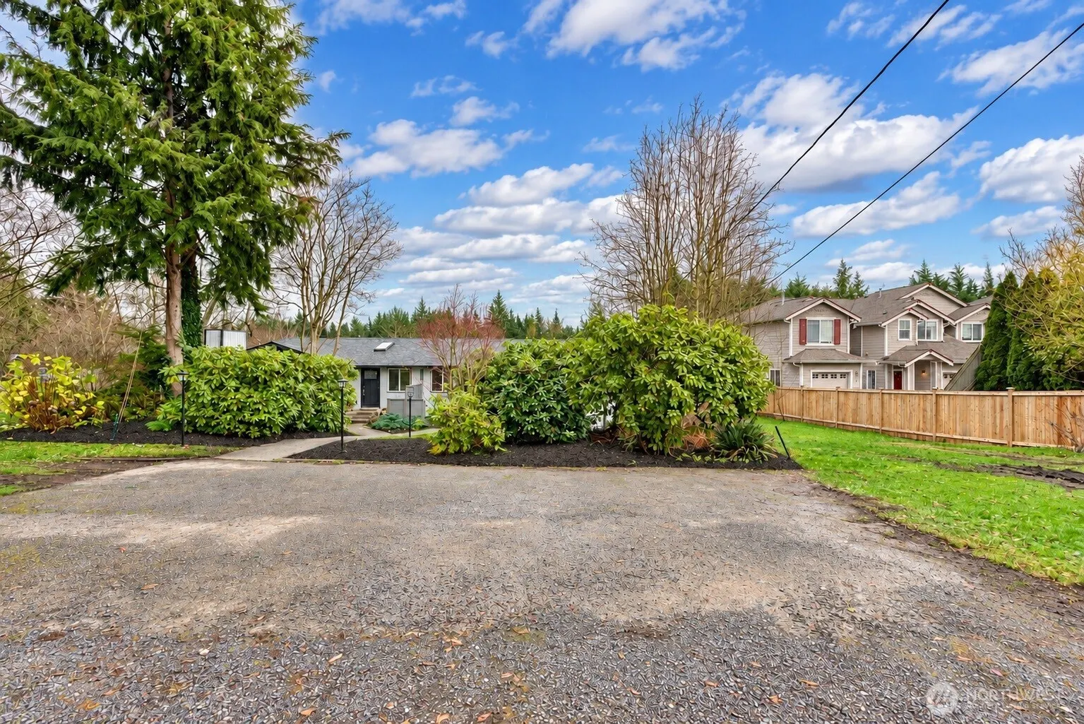14213 Admiralty Way , Lynnwood, WA 98087