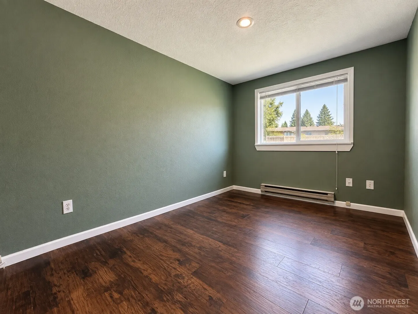 14213 Admiralty Way , Lynnwood, WA 98087