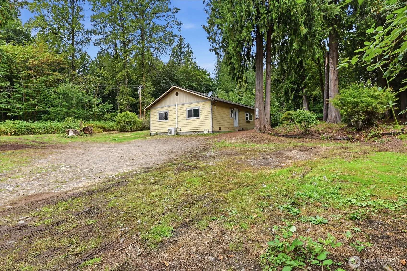 20110 NE 160th St , Woodinville, WA 98077
