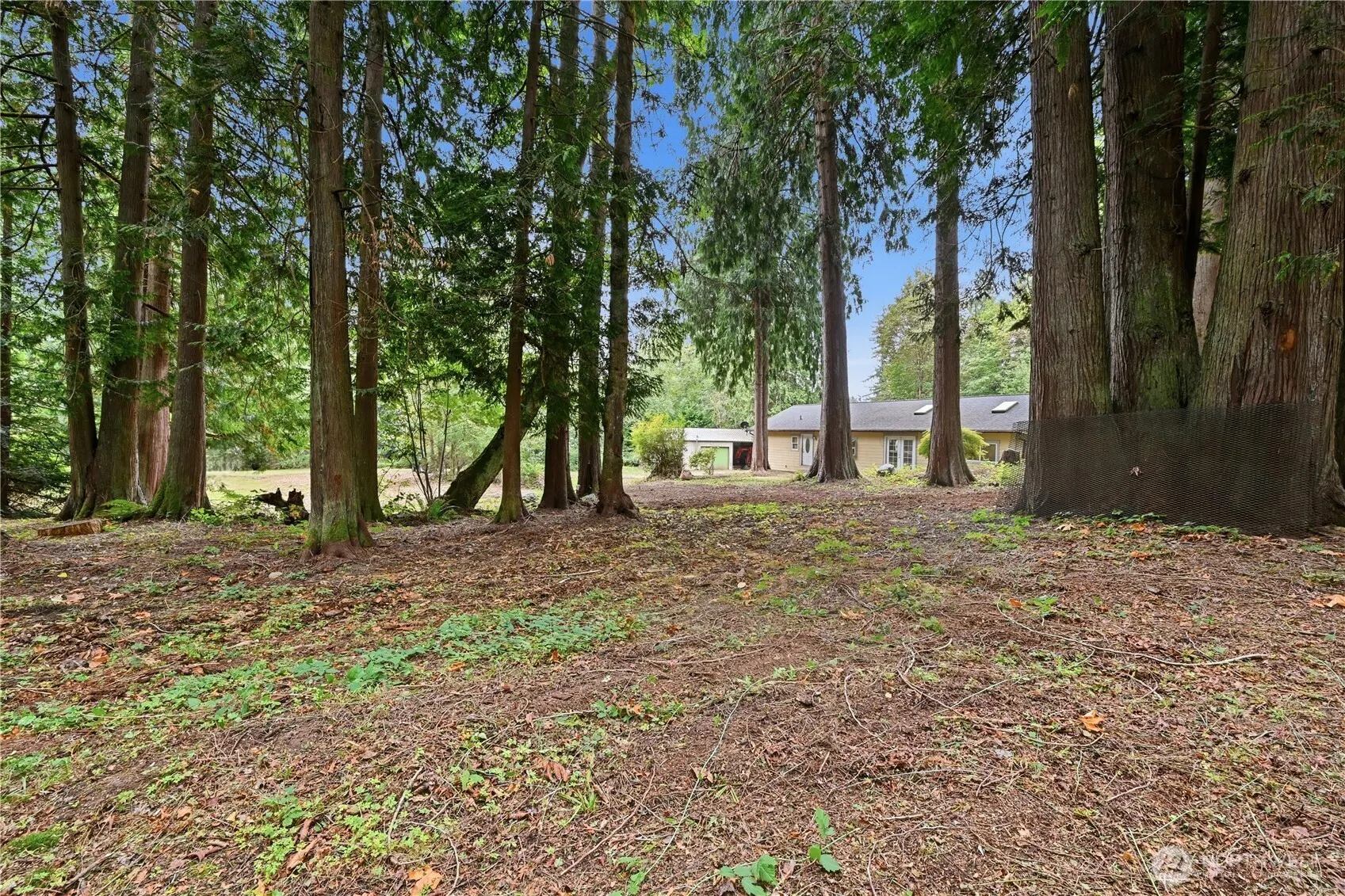 20110 NE 160th St , Woodinville, WA 98077