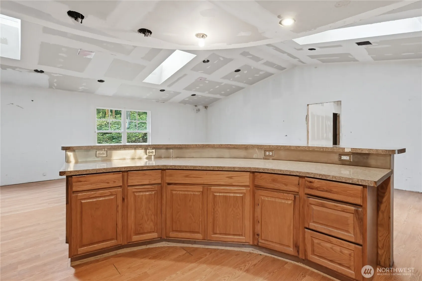 20110 NE 160th St , Woodinville, WA 98077