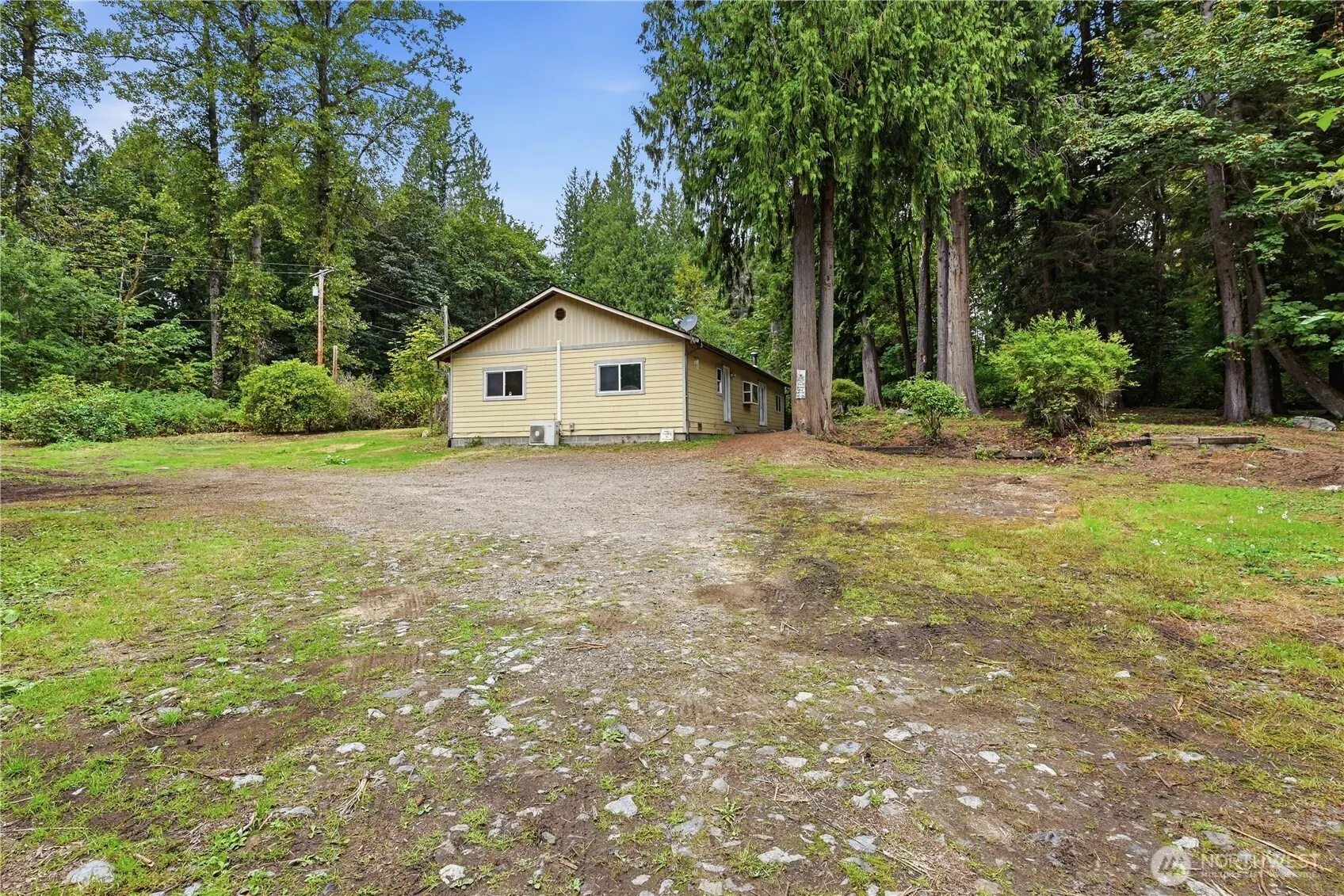 20110 NE 160th St , Woodinville, WA 98077
