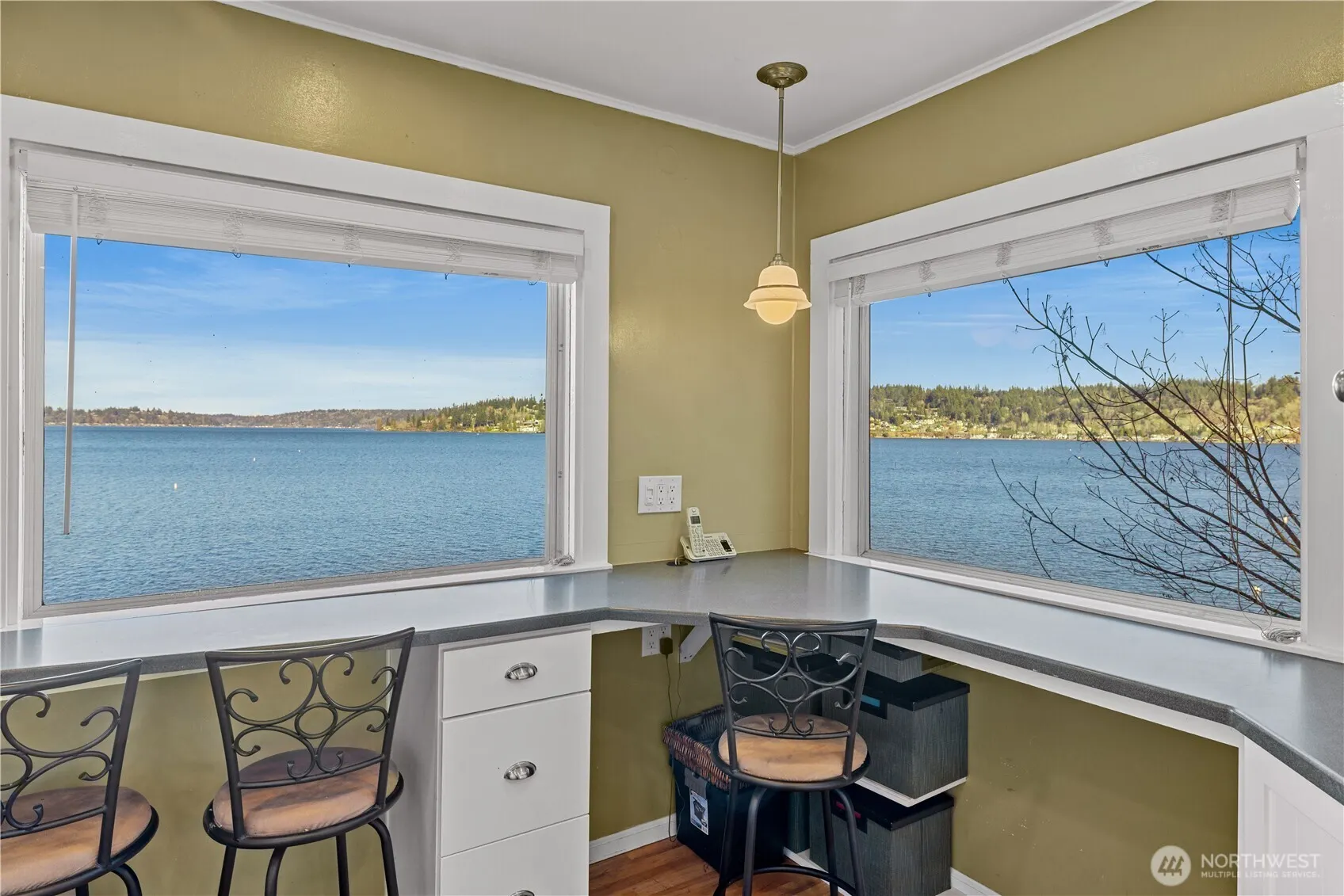 18166 41st Place SE, Issaquah, WA 98027