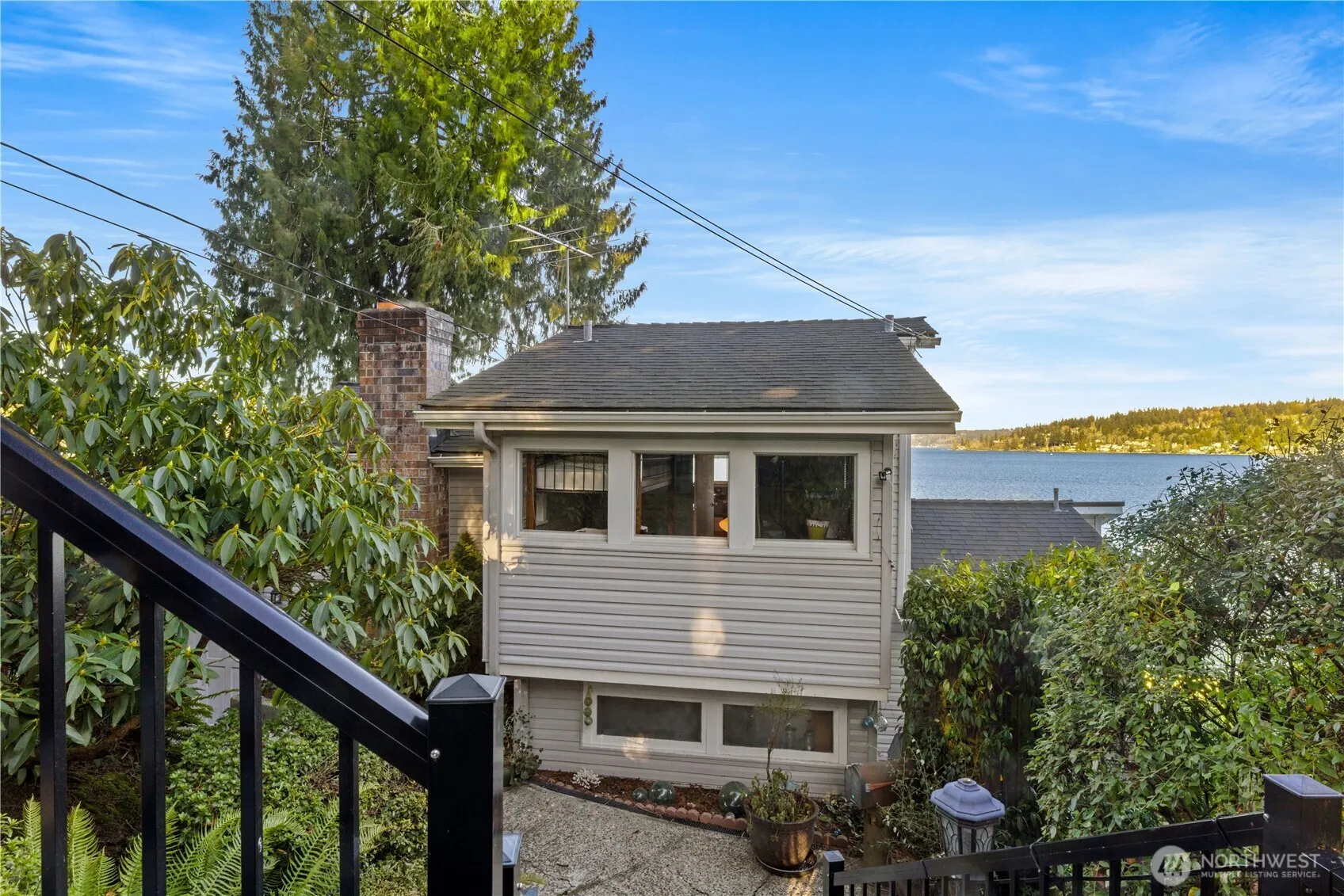 18166 41st Place SE, Issaquah, WA 98027
