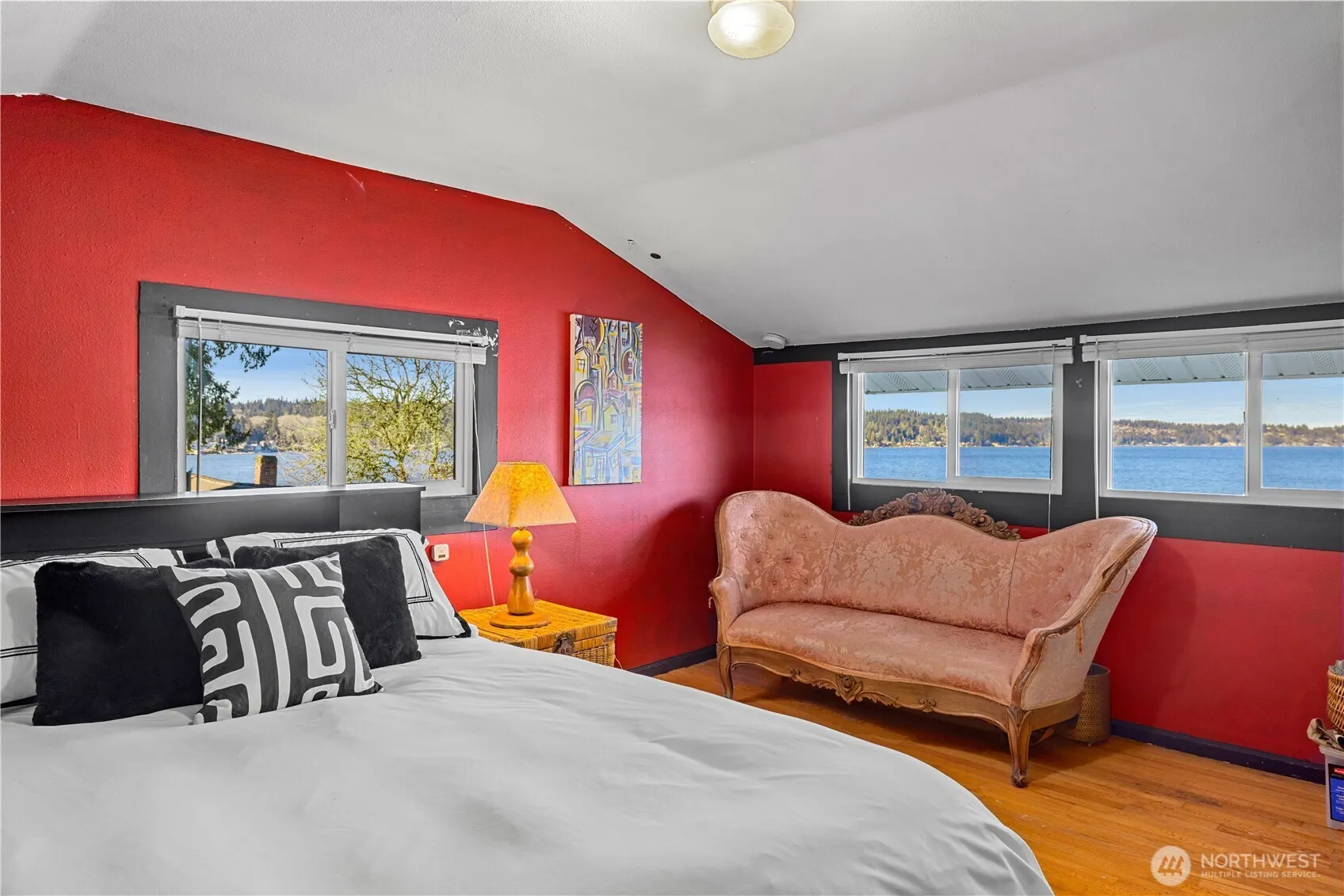18166 41st Place SE, Issaquah, WA 98027