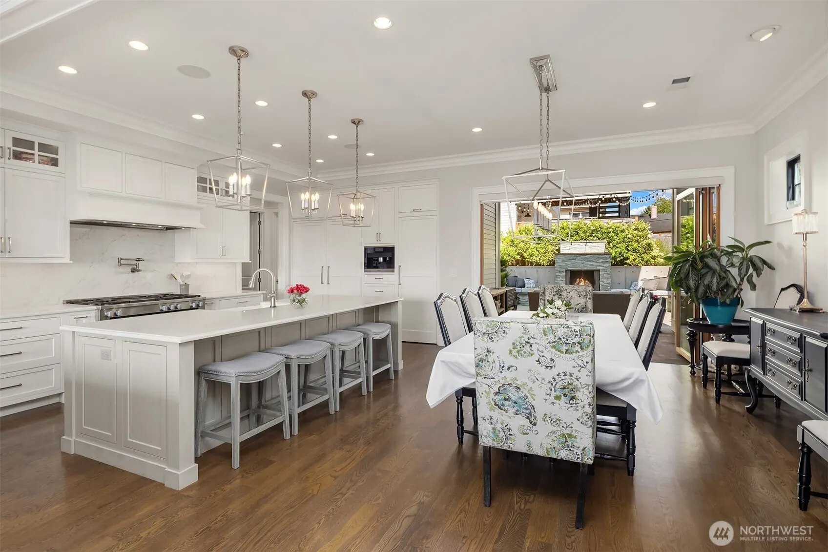 908 1st Street , Kirkland, WA 98033