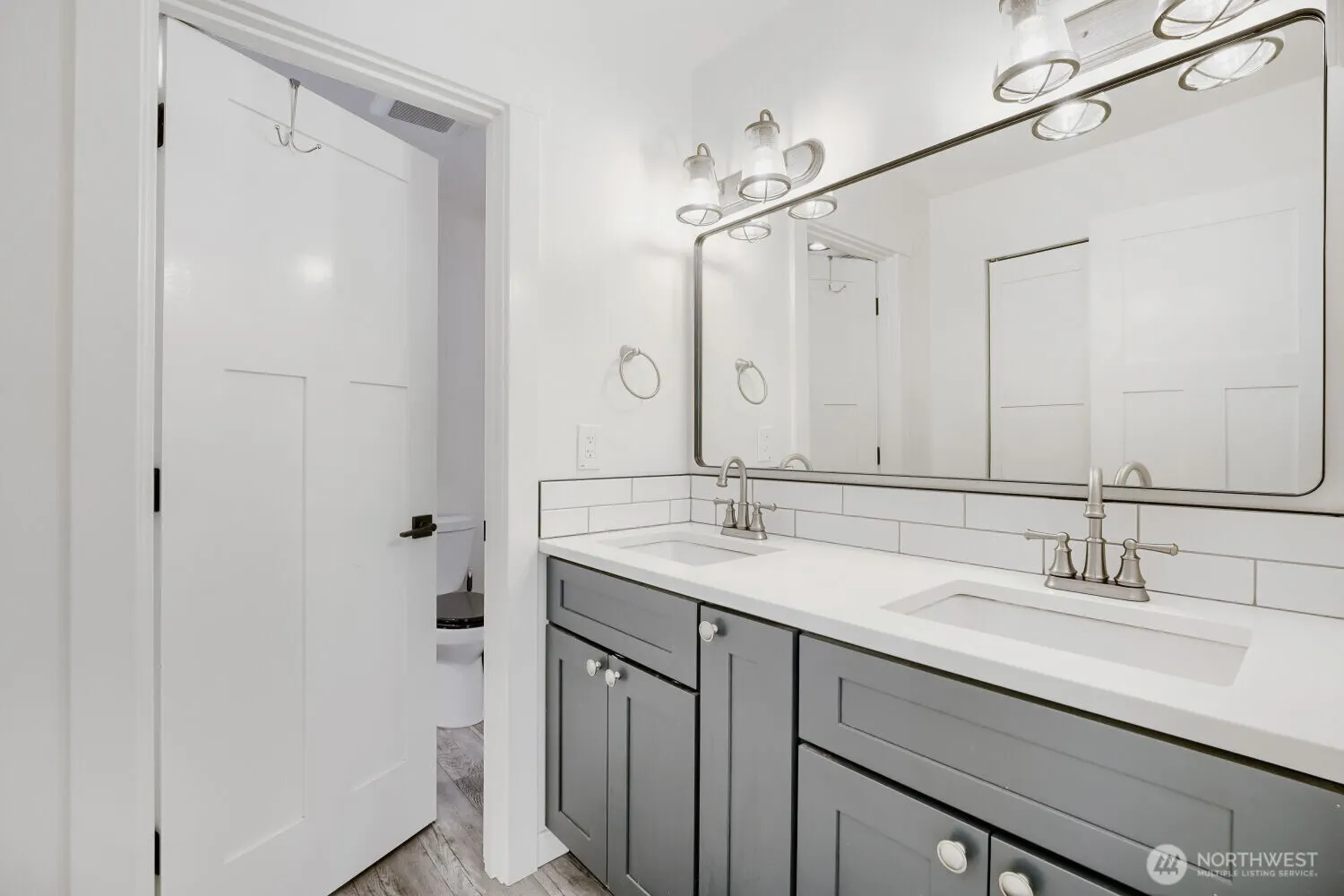 10410 Issaquah Hobart Road SE, Issaquah, WA 98027