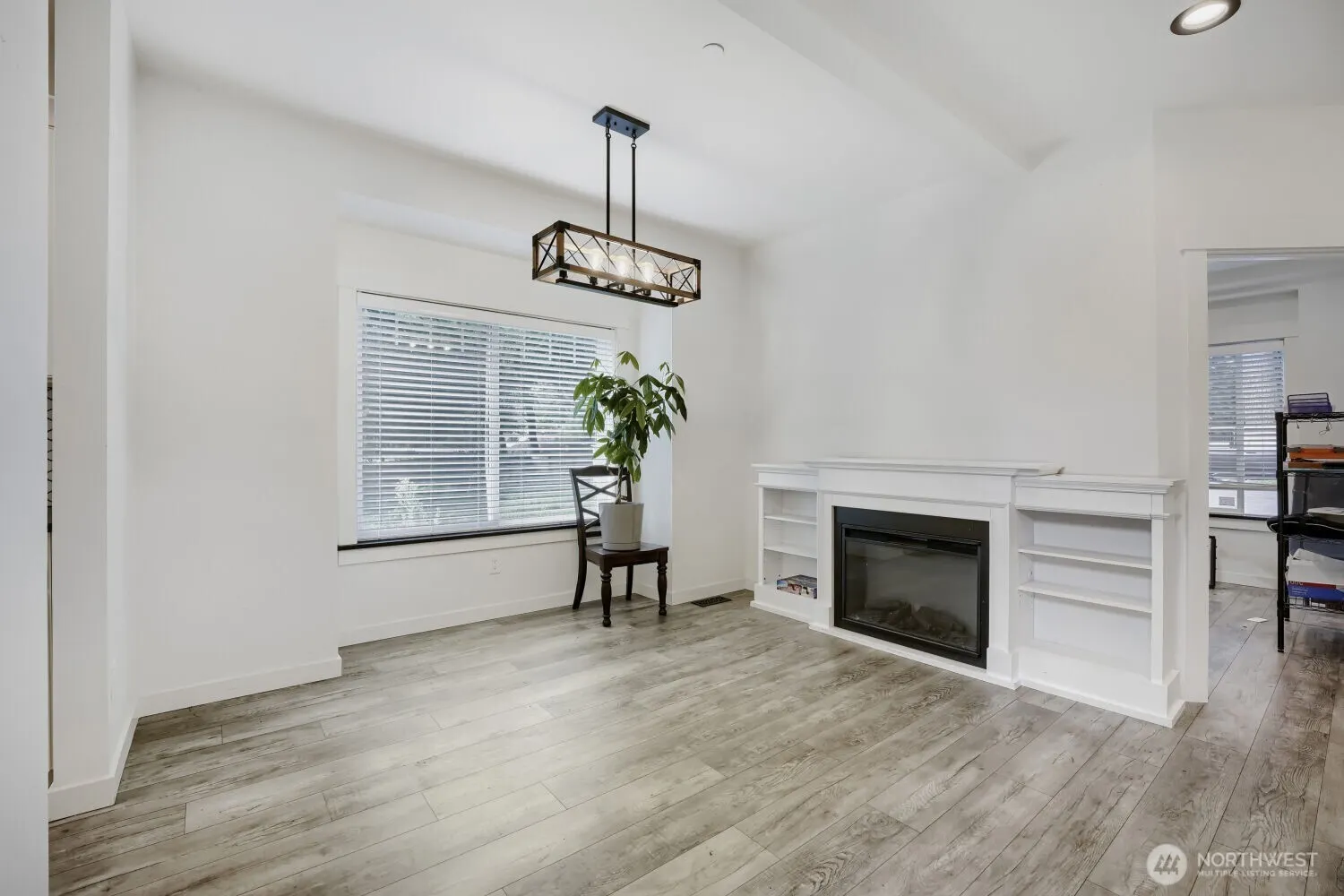 10410 Issaquah Hobart Road SE, Issaquah, WA 98027