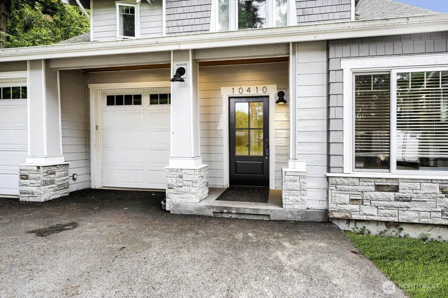 10410 Issaquah Hobart Road SE, Issaquah, WA 98027