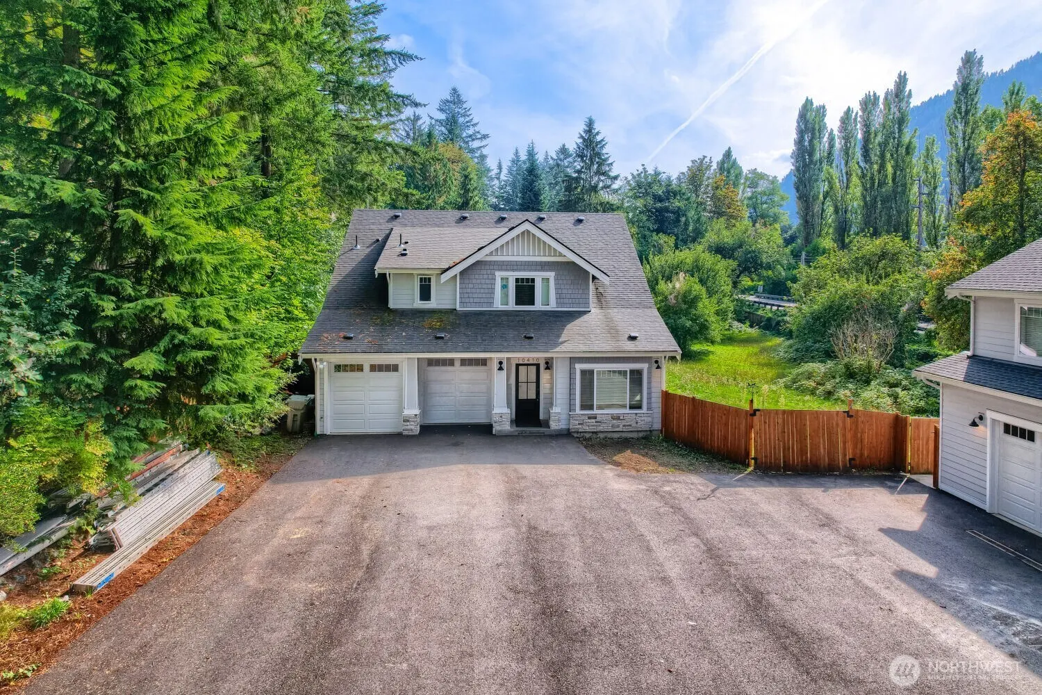 10410 Issaquah Hobart Road SE, Issaquah, WA 98027