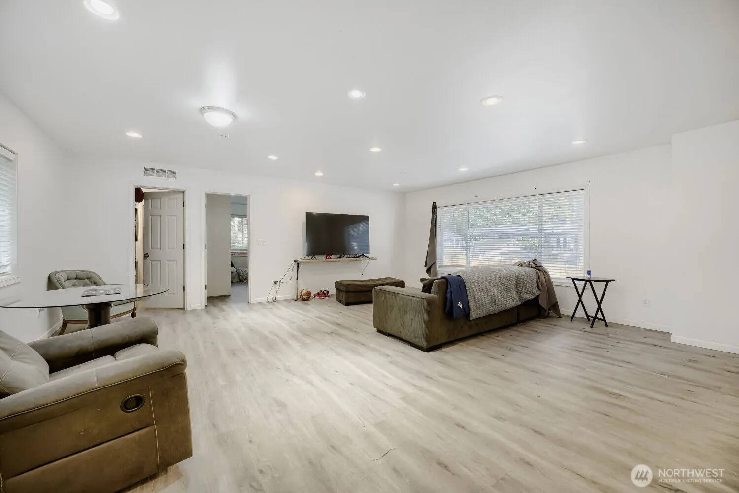 10410 Issaquah Hobart Road SE, Issaquah, WA 98027