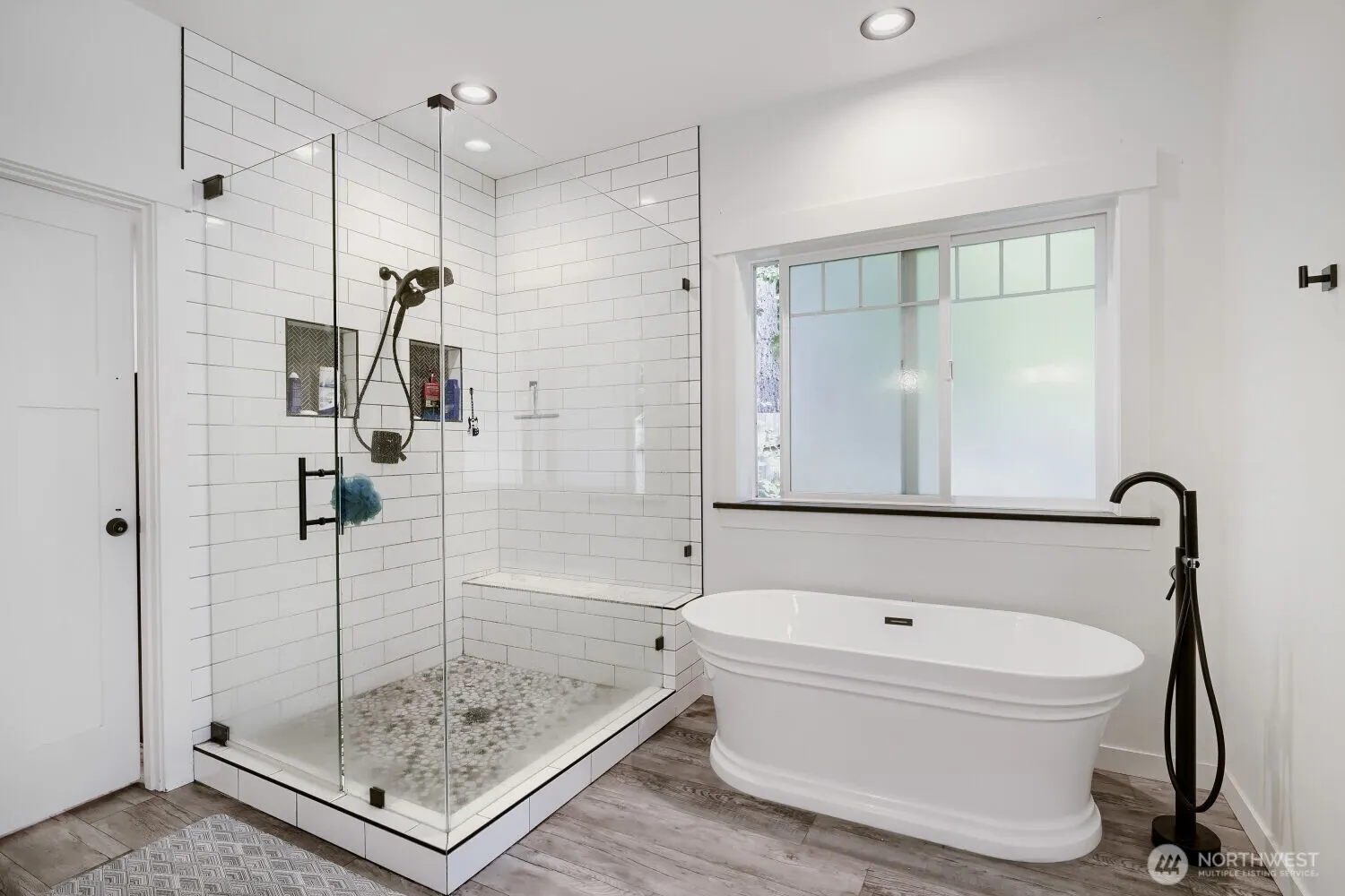 10410 Issaquah Hobart Road SE, Issaquah, WA 98027