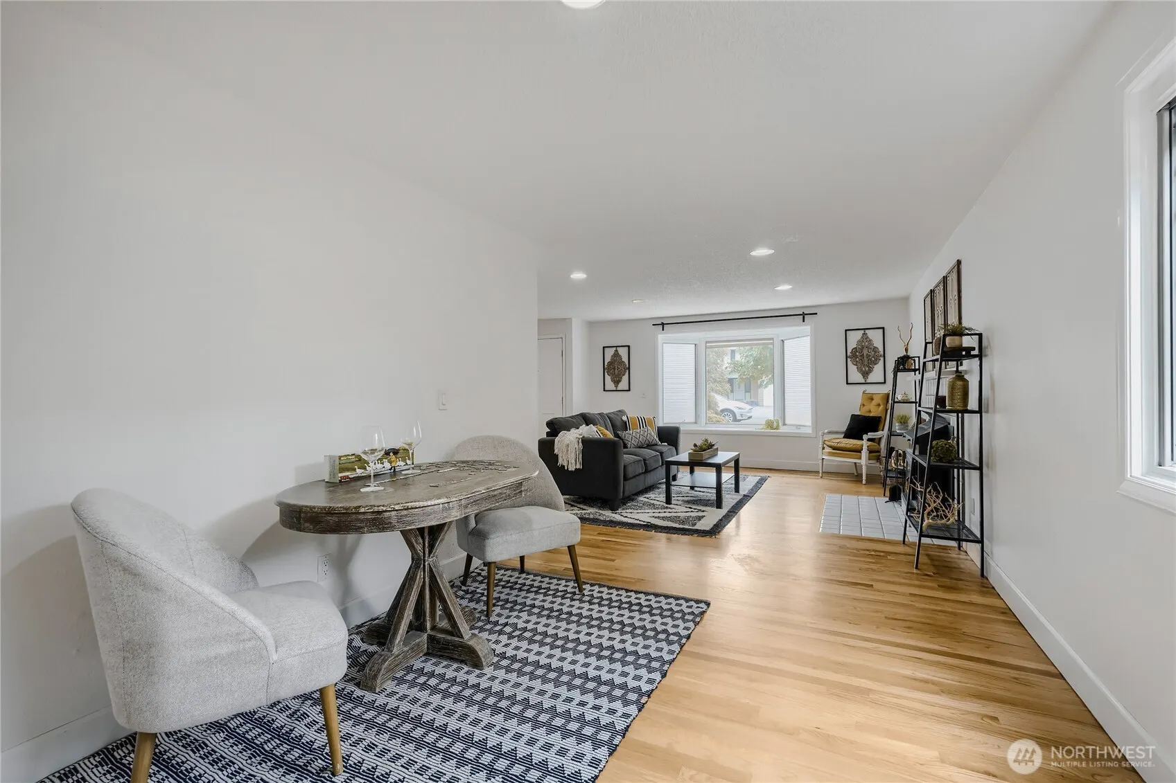 14325 102 Avenue NE, Kirkland, WA 98034