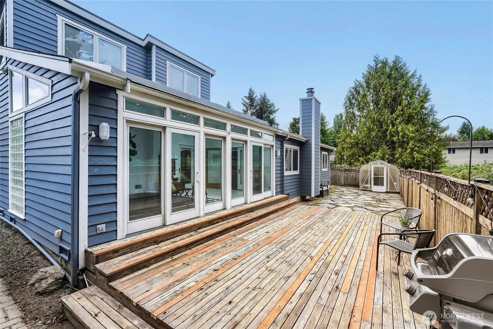 14325 102 Avenue NE, Kirkland, WA 98034