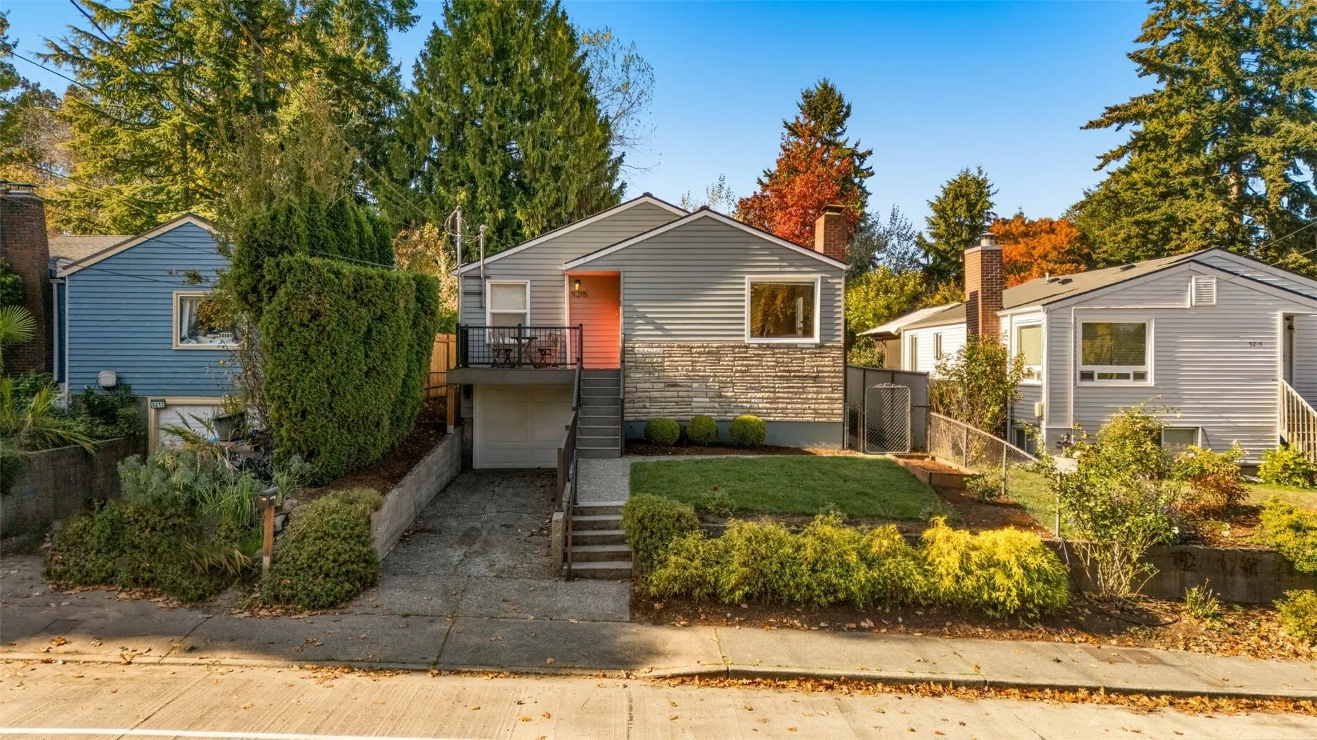 9215 8th Avenue NW, Seattle, WA 98117