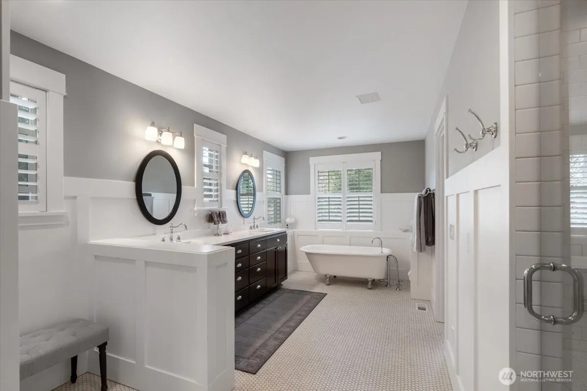 12614 NE 140th Street , Kirkland, WA 98034