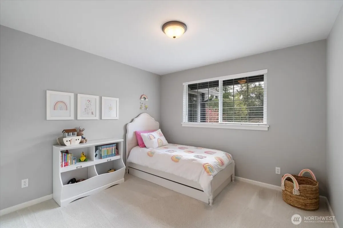 12614 NE 140th Street , Kirkland, WA 98034