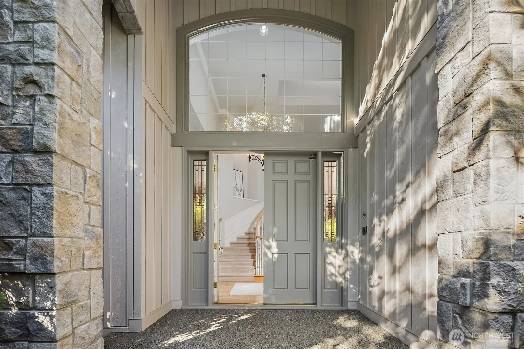 2736 258th Place SE, Sammamish, WA 98075