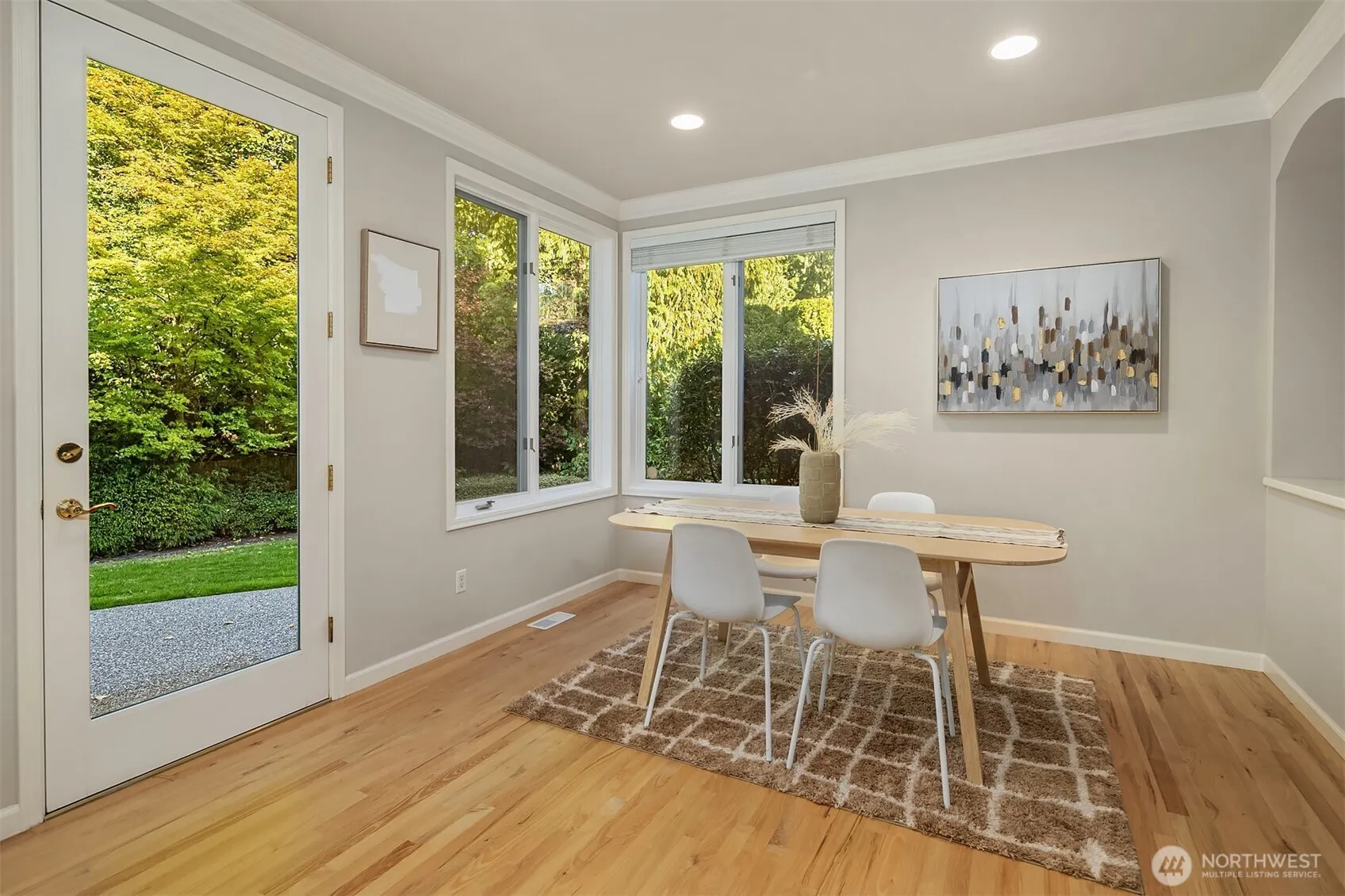 2736 258th Place SE, Sammamish, WA 98075