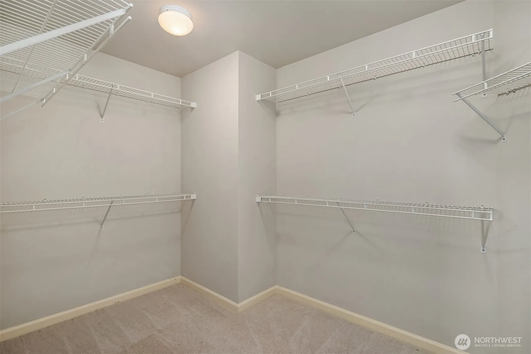 2736 258th Place SE, Sammamish, WA 98075