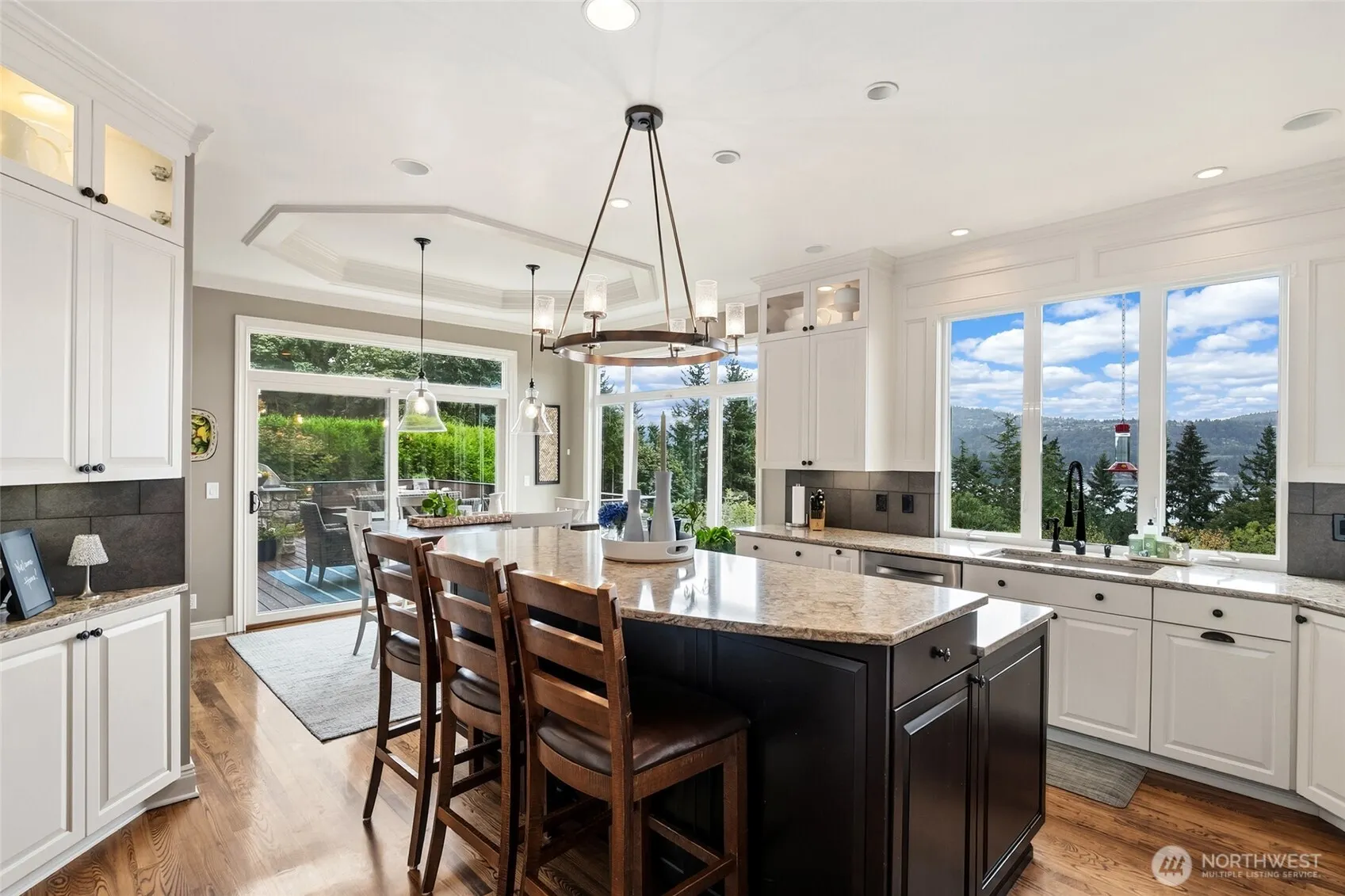2409 196th Avenue SE, Sammamish, WA 98075