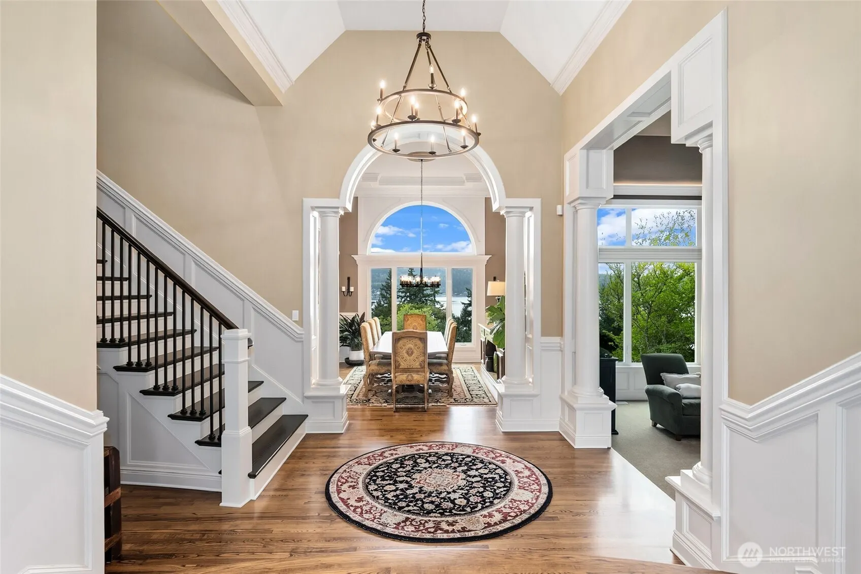 2409 196th Avenue SE, Sammamish, WA 98075