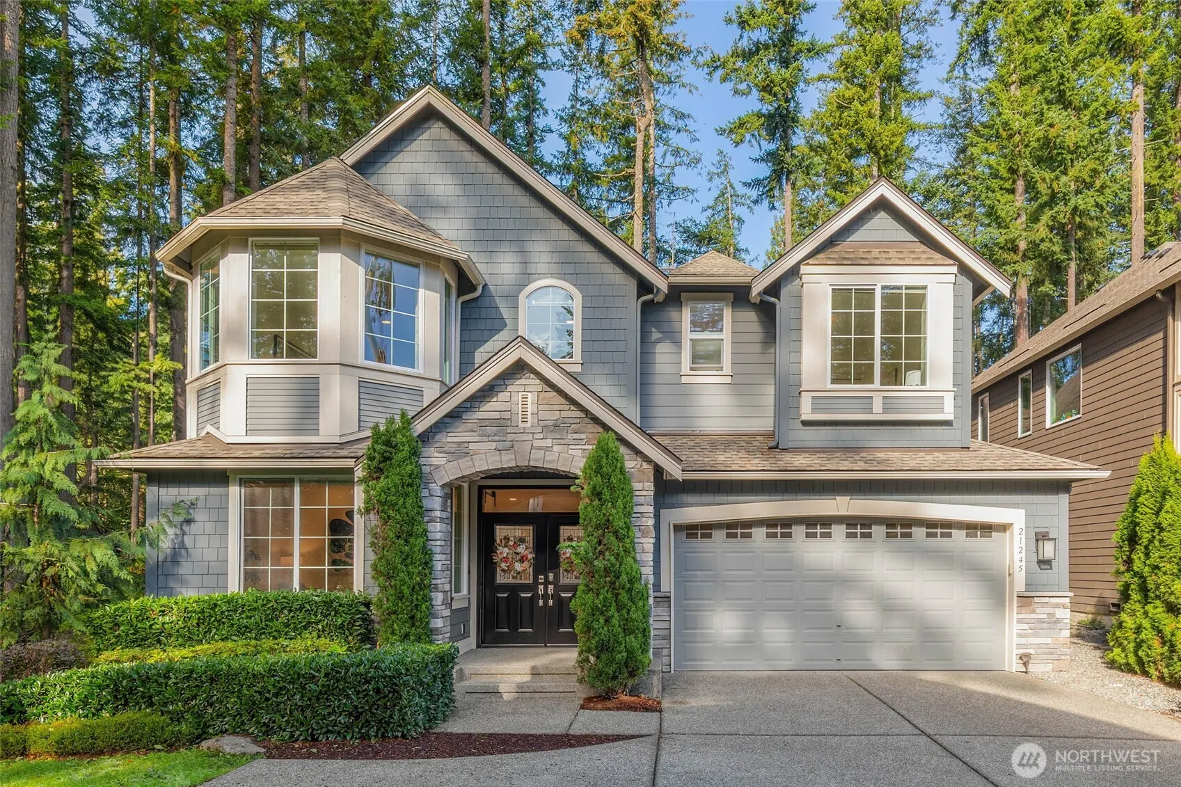 21245 NE Inglewood Hill Road , Sammamish, WA 98074